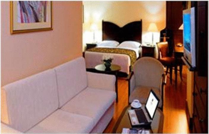 The Acacia Hotel Jacarta Exterior foto