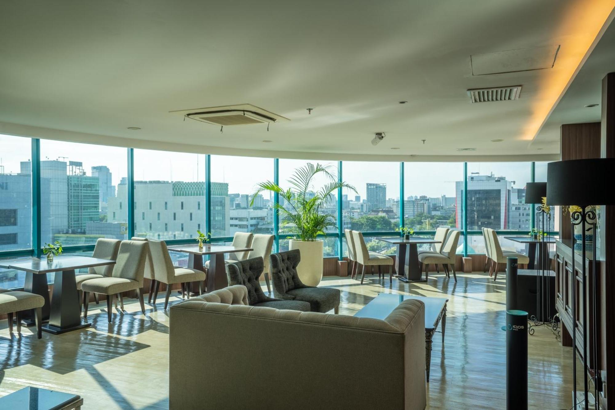The Acacia Hotel Jacarta Exterior foto